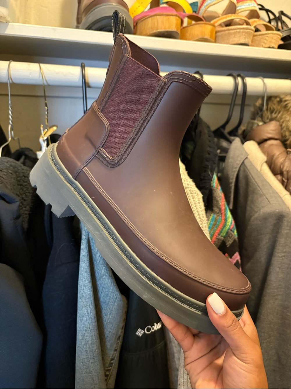 Hunter Men's Chukka Boots in Dark Brown